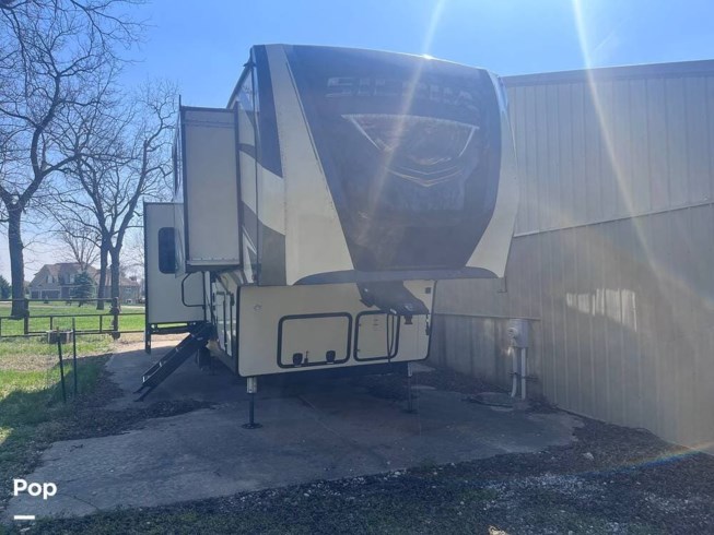 2019 Forest River Sierra 38FKOK - Used Fifth Wheel For Sale by Pop RVs in Louisburg, Kansas