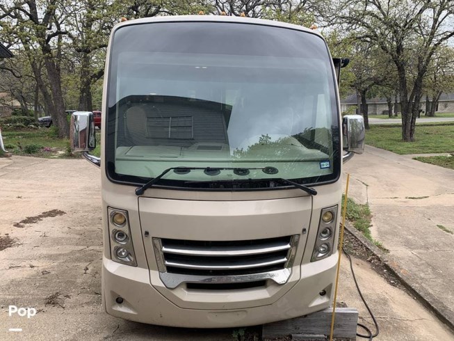 2015 Axis 25.1 by Thor Motor Coach from Pop RVs in Joshua, Texas