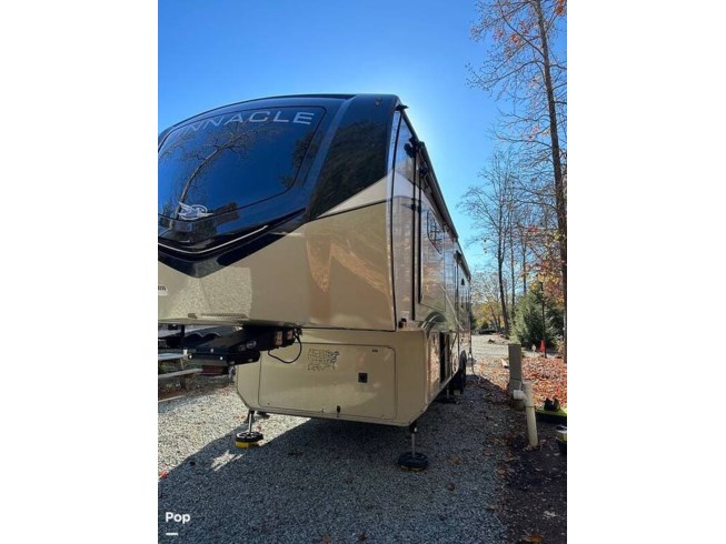 2021 Jayco Pinnacle 36SSWS - Used Fifth Wheel For Sale by Pop RVs in Whitsett, North Carolina