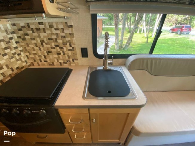 2017 Winnebago Fuse 23T - Used Class C For Sale by Pop RVs in Rockledge, Florida