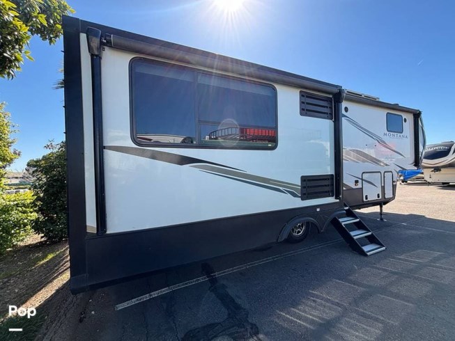 2021 Montana High Country 280CK by Keystone from Pop RVs in San Diego, California
