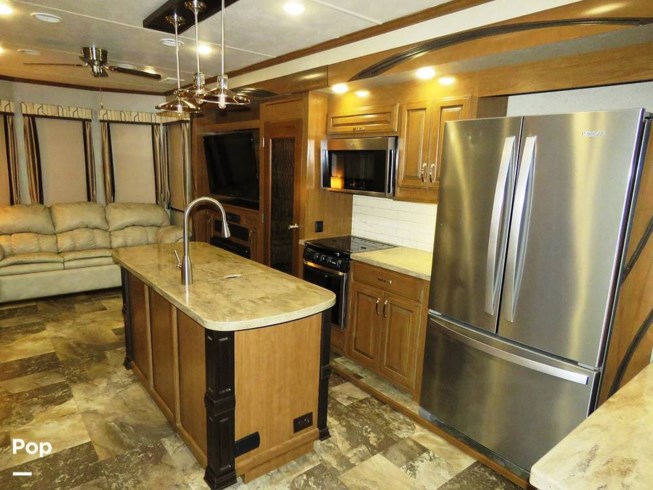 2018 Cedar Creek Hathaway Edition 40CRS by Forest River from Pop RVs in Silver Springs, Florida