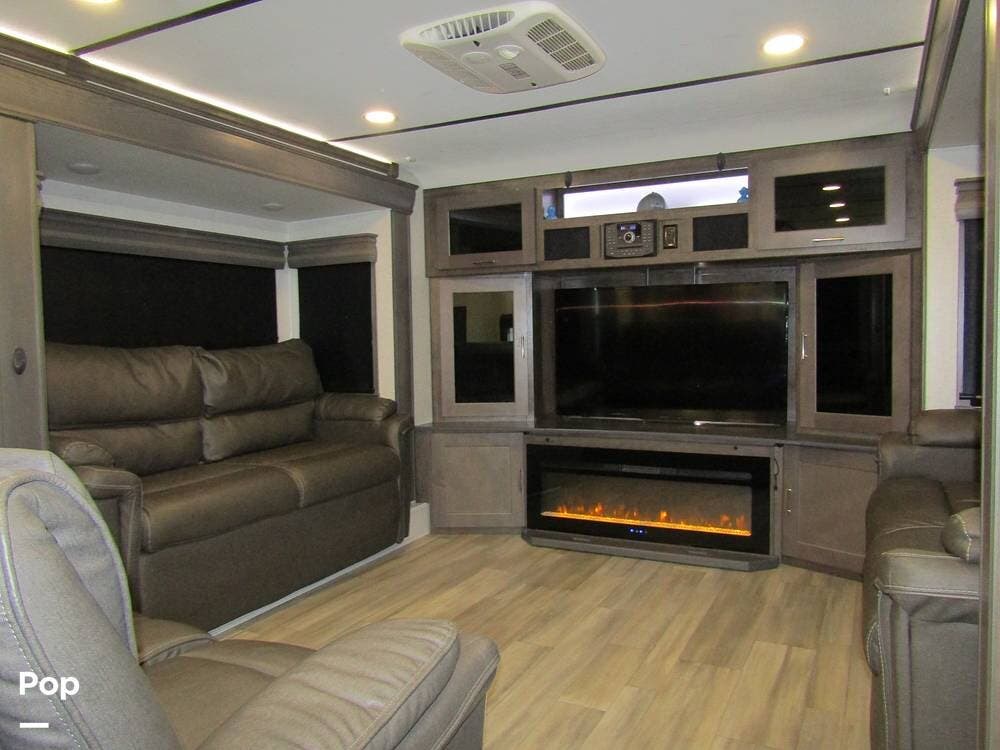 Used 2022 Alliance RV Paradigm 385FL available in Rossville, Georgia