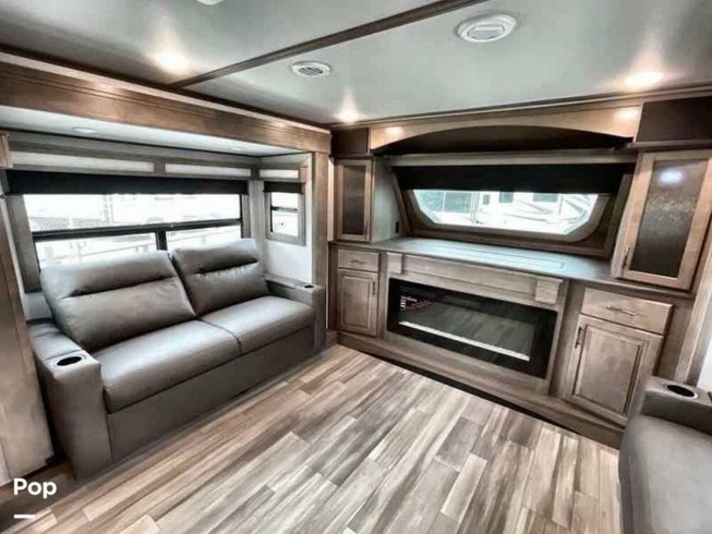 2023 Grand Design Solitude M-380FL - Used Fifth Wheel For Sale by Pop RVs in Grandview, Texas