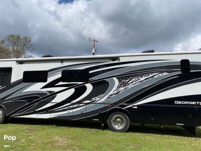 2019 Georgetown XL 369DS by Forest River from Pop RVs in Hemingway, South Carolina