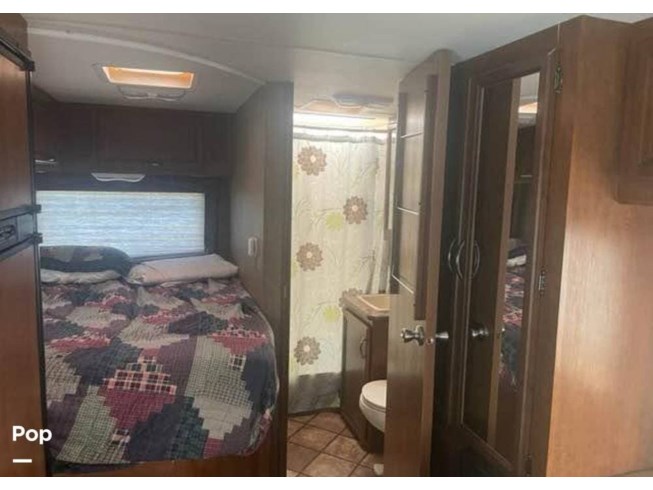 2015 Freedom Elite 22E by Thor Motor Coach from Pop RVs in Tahlequah, Oklahoma