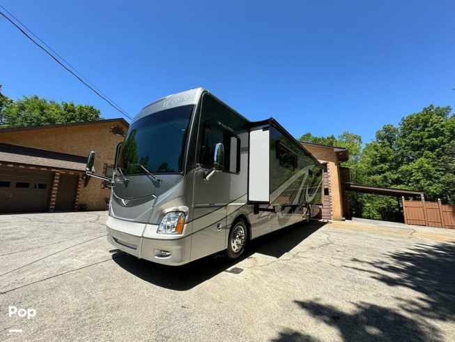 2014 Fleetwood Discovery 40E - Used Diesel Pusher For Sale by Pop RVs in Maylene, Alabama
