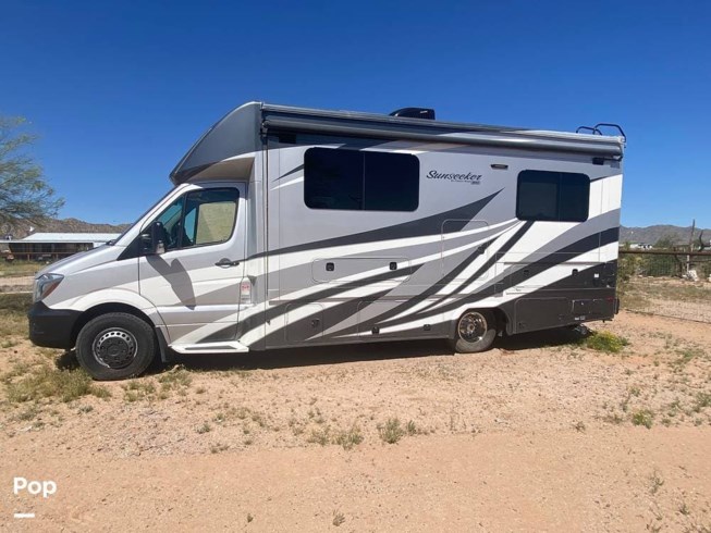 2017 Forest River Sunseeker 2400W - Used Class C For Sale by Pop RVs in Maricopa, Arizona