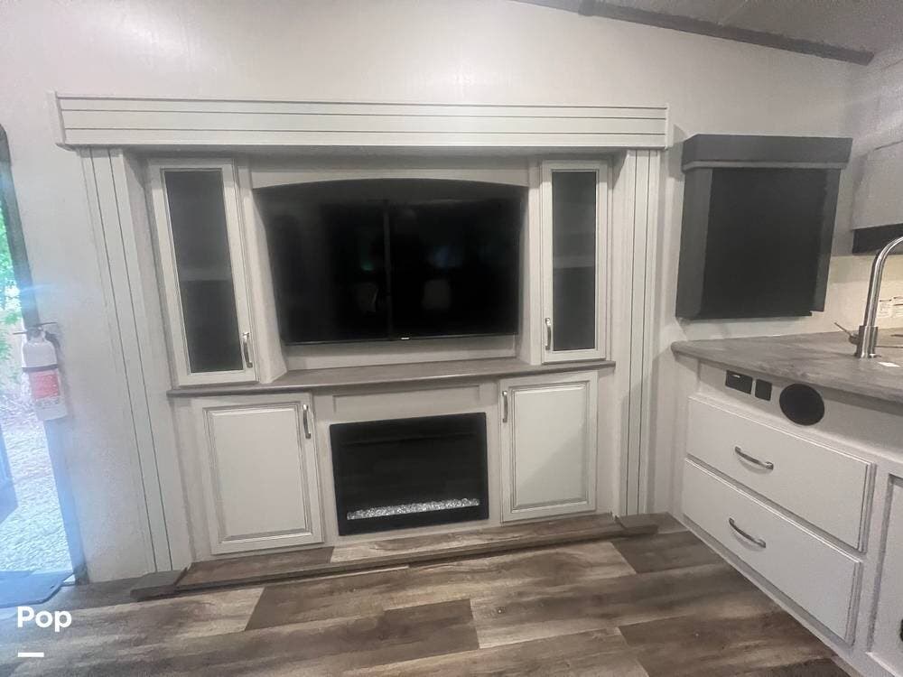 Used 2023 Keystone Cougar 29RKS available in Yukon, Oklahoma