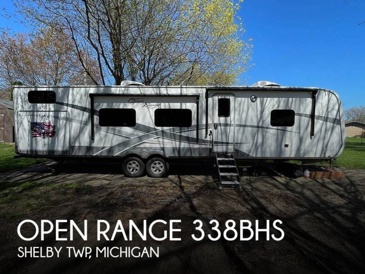 Used 2021 Highland Ridge Open Range 338BHS available in Shelby Twp, Michigan