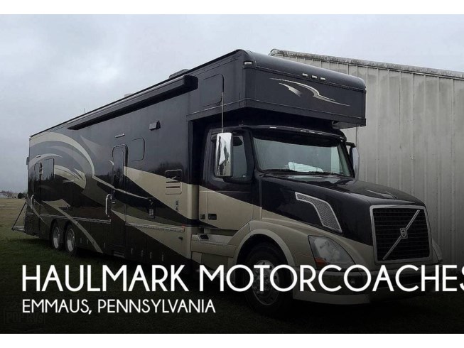 Used 2015 Haulmark Haulmark Motorcoaches M-333DSMG available in Emmaus, Pennsylvania