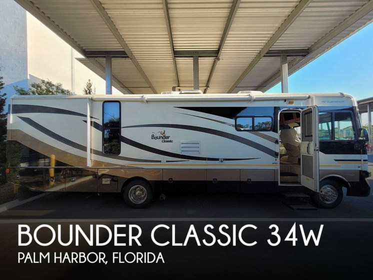 Used 2010 Fleetwood Bounder Classic 34W available in Palm Harbor, Florida