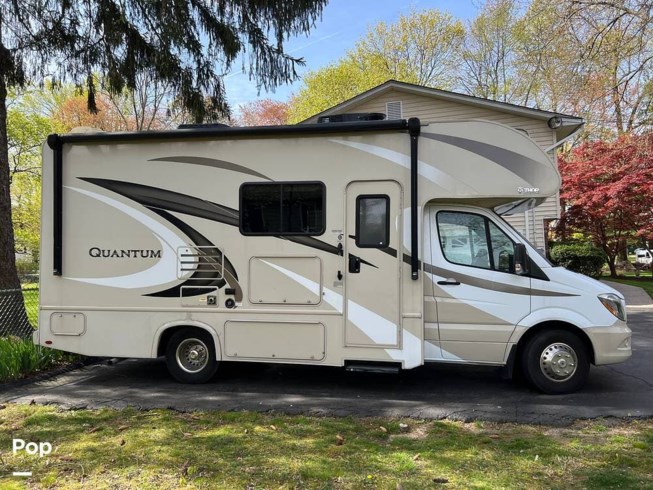 2018 Thor Motor Coach Quantum KM24 - Used Class C For Sale by Pop RVs in West Nyack, New York