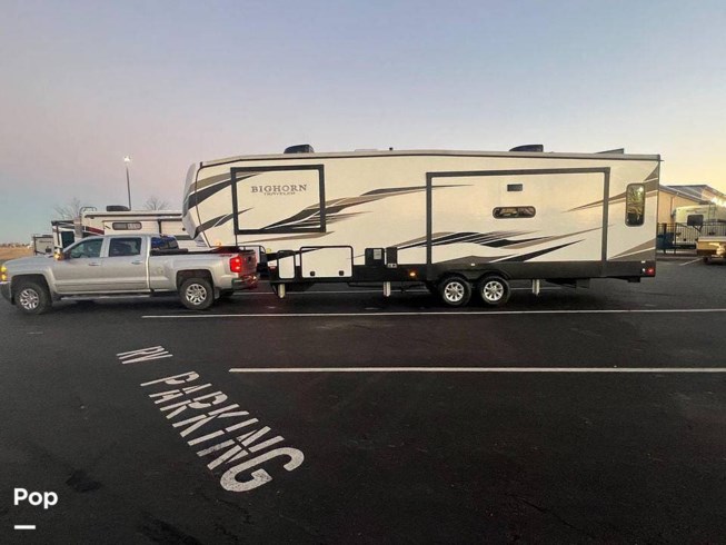 2022 Bighorn Traveler 32RS by Heartland from Pop RVs in Beach City, Ohio