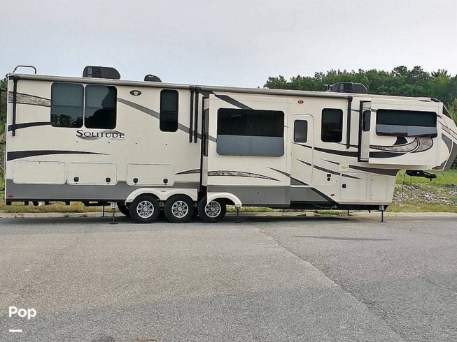 2019 Grand Design Solitude 374TH-R - Used Toy Hauler For Sale by Pop RVs in Charlevoix, Michigan