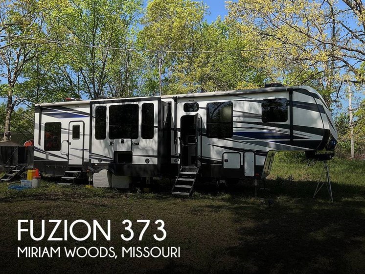 Used 2019 Keystone Fuzion 373 available in Miriam Woods, Missouri