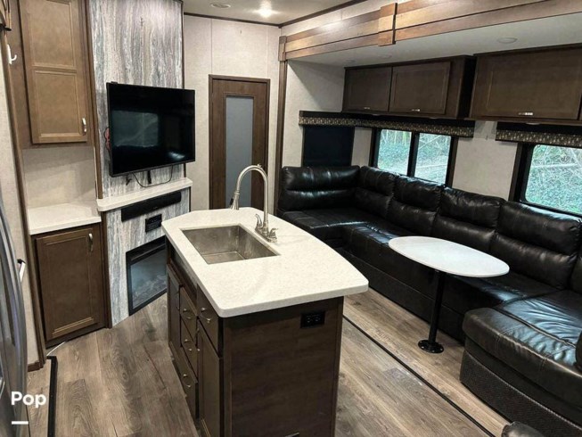 2020 Highland Ridge Open Range 427 Bhs - Used Fifth Wheel For Sale by Pop RVs in Leesville, South Carolina