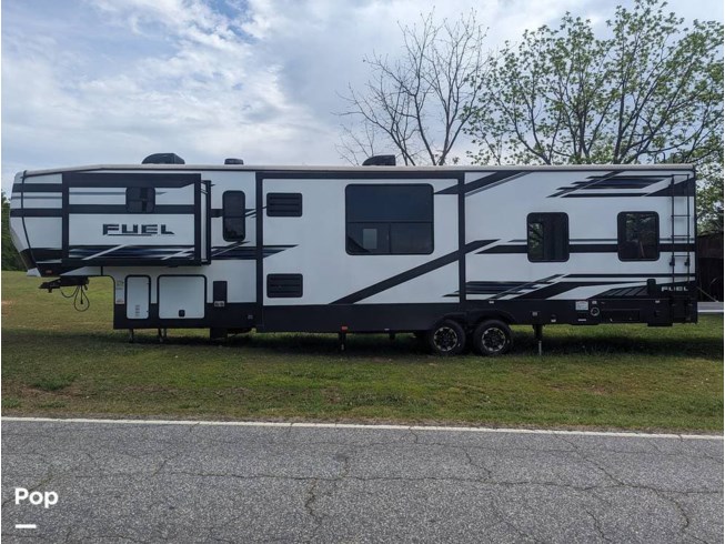 2021 Heartland Fuel 362 - Used Toy Hauler For Sale by Pop RVs in Landrum, South Carolina