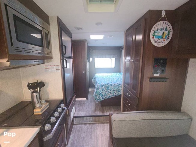 2020 Sunseeker LE 2250S by Forest River from Pop RVs in Sacramento, California