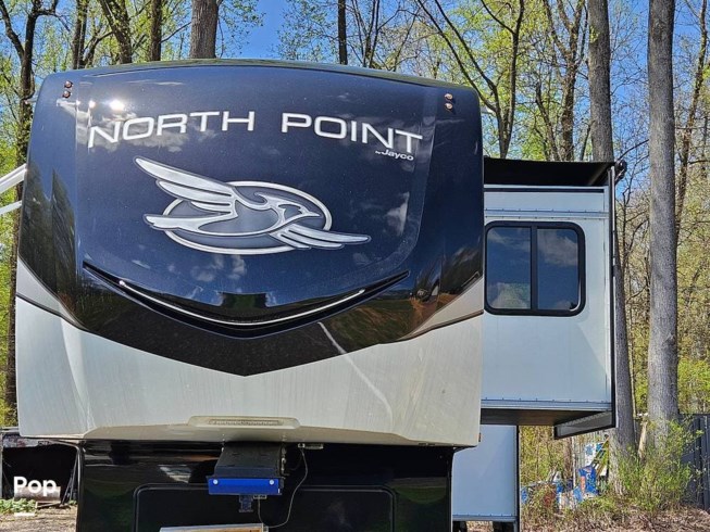 2022 North Point 377RLBH by Jayco from Pop RVs in Quakertown, Pennsylvania