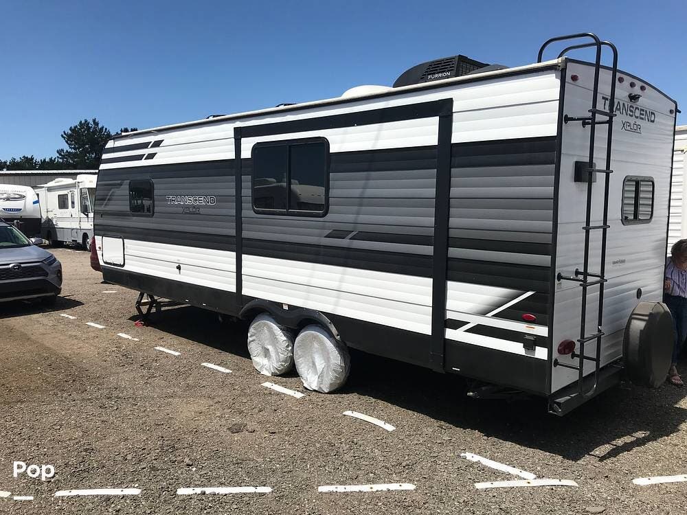 2023 Grand Design Transcend 231RK Xplor - Used Travel Trailer For Sale by Pop RVs in Sparks, Nevada features Leveling Jacks, Awning, Slideout, Air Conditioning