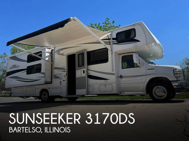 Used 2012 Forest River Sunseeker 3170DS available in Bartelso, Illinois