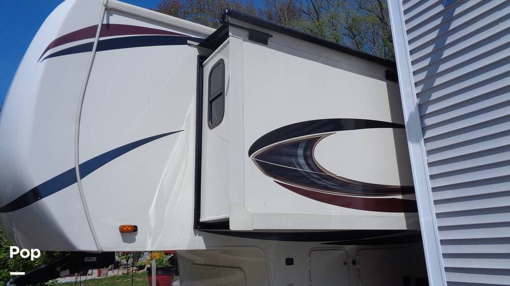2020 Cedar Creek 37MBH by Forest River from Pop RVs in Narragansett, Rhode Island