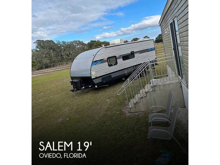 Used 2021 Forest River Salem CRUISE LITE 19DBXL available in Oviedo, Florida