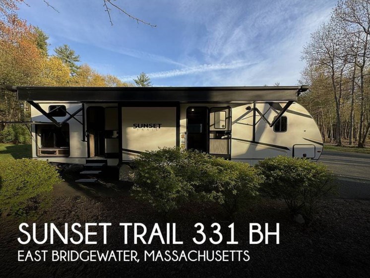 Used 2022 CrossRoads Sunset Trail 331 BH available in East Bridgewater, Massachusetts