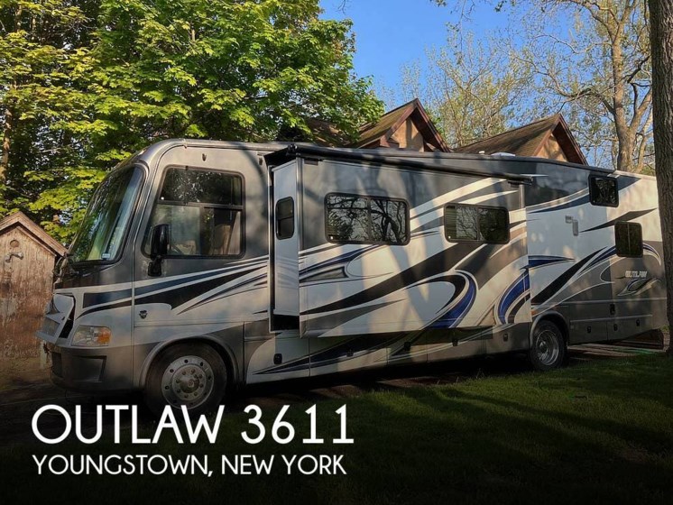 Used 2012 Thor Motor Coach Outlaw 3611 available in Youngstown, New York