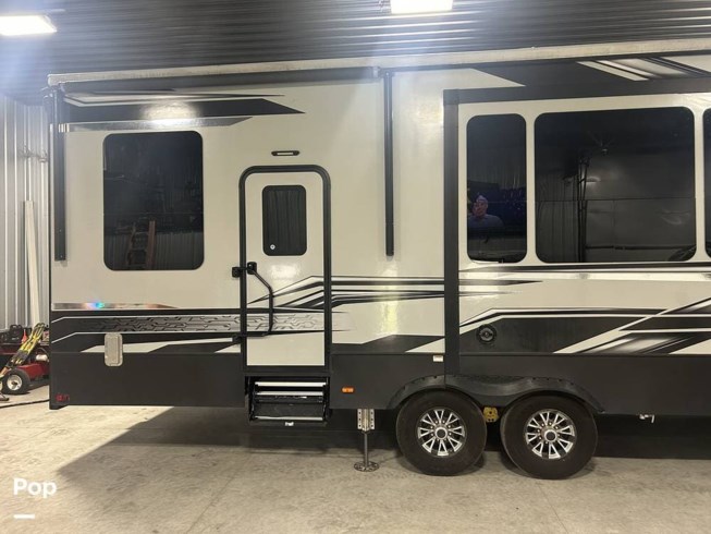 2018 Keystone Raptor 355TS #409060 - For Sale in Russell, KS