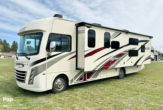 Used 2020 Thor Motor Coach A.C.E. 30.2 available in Stephenville, Texas
