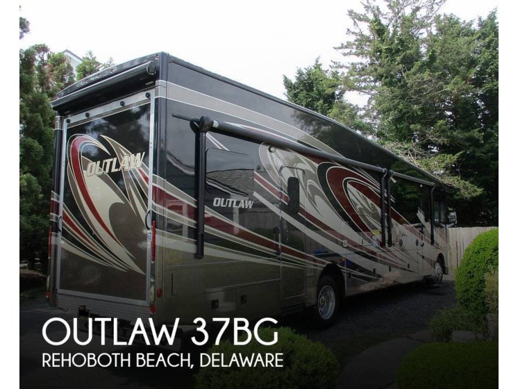 Used 2017 Thor Motor Coach Outlaw 37BG available in Rehoboth Beach, Delaware