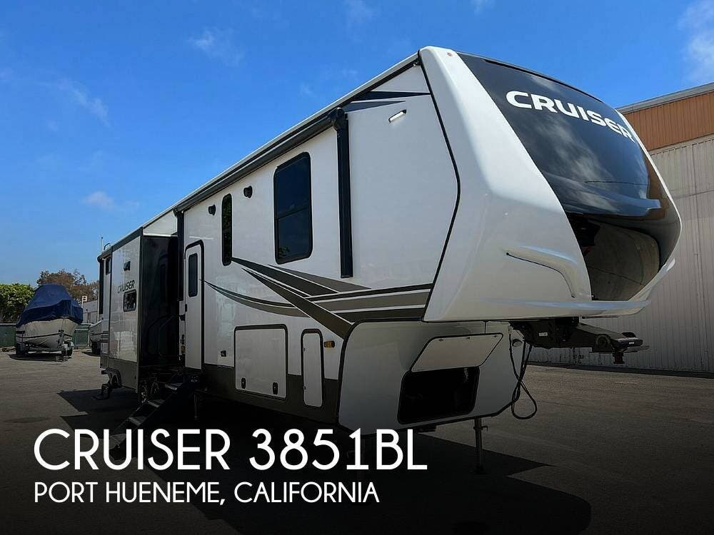 2021 CrossRoads Cruiser 3851BL RV for Sale in Port Hueneme, CA 93043