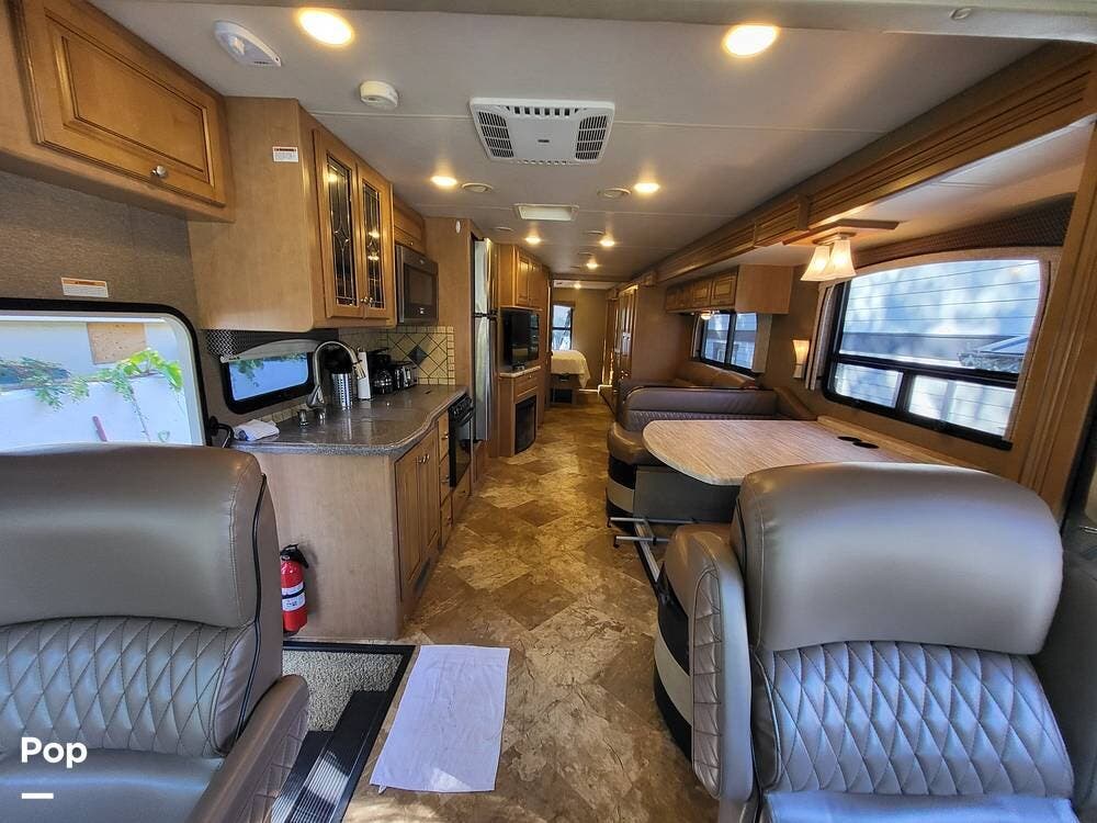 2016 Thor Motor Coach Miramar 34.2 - Used Class A For Sale by Pop RVs in Dunedin, Florida features Air Conditioning, Slideout, Awning, Generator, Leveling Jacks