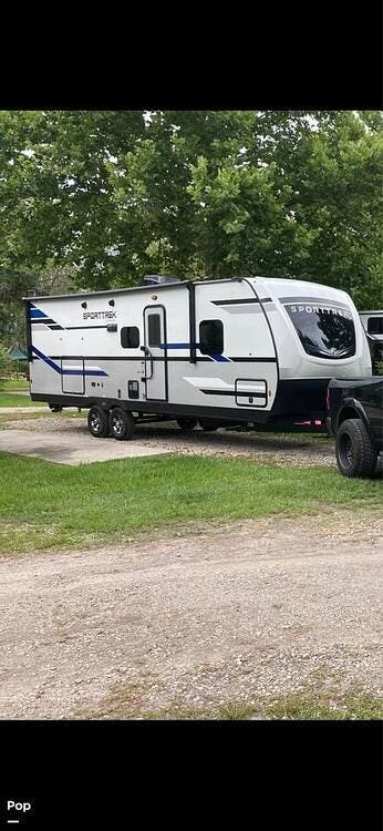 2021 Venture RV SportTrek 271VMB - Used Travel Trailer For Sale by Pop RVs in Waycross, Georgia features Slideout, Awning, Air Conditioning, Leveling Jacks