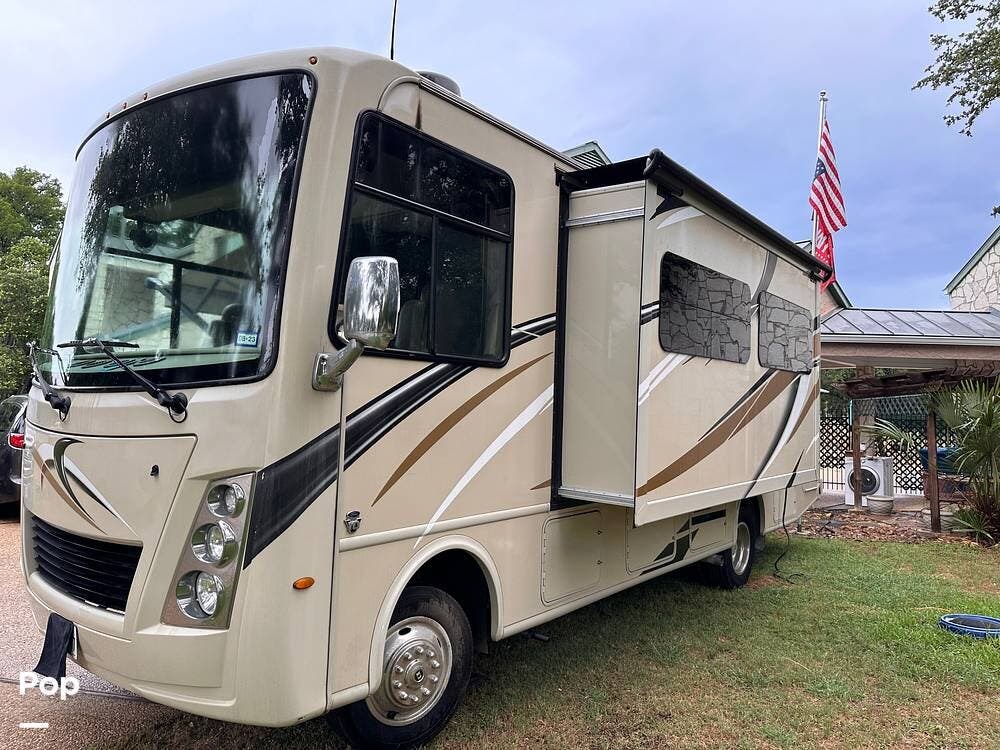 2020 Freedom Traveler A27 by Thor America from Pop RVs in Garden Ridge, Texas