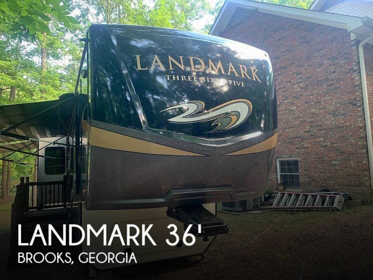 Used 2019 Heartland Landmark Newport 365 available in Brooks, Georgia