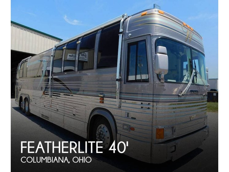 Used 1999 Prevost Featherlite Vantare XL40 available in Columbiana, Ohio