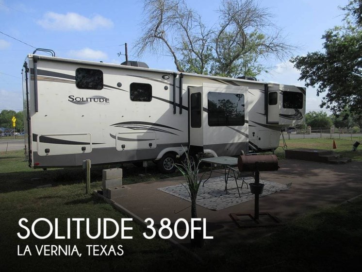 Used 2019 Grand Design Solitude 380FL available in La Vernia, Texas