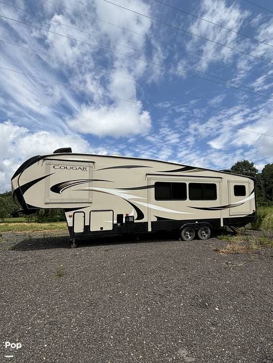 2019 Keystone Cougar 32DBH - Used Fifth Wheel For Sale by Pop RVs in Mountain Top, Pennsylvania features Air Conditioning, Awning, Slideout
