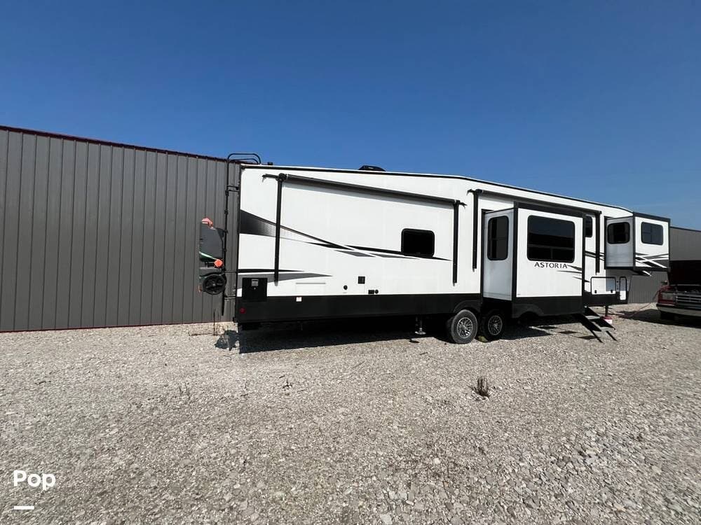2022 Astoria 3803FLP by Dutchmen from Pop RVs in Rockville, Indiana