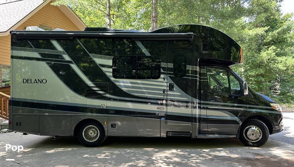 2021 Thor Motor Coach Delano 24TT - Used Class C For Sale by Pop RVs in Gaylord, Michigan features Air Conditioning, Generator, Slideout, Leveling Jacks, Awning