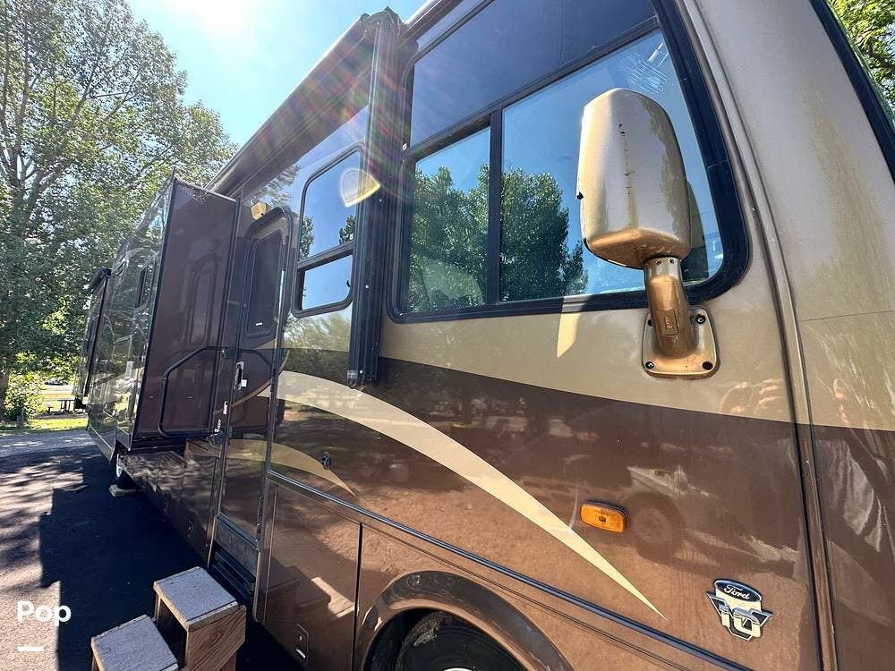 Used 2013 Newmar Canyon Star 3953 available in Copperas Cove, Texas