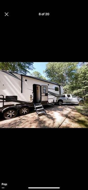 2021 CrossRoads Cruiser Aire 28BH - Used Fifth Wheel For Sale by Pop RVs in Amado, Arizona features Air Conditioning, Slideout, Awning