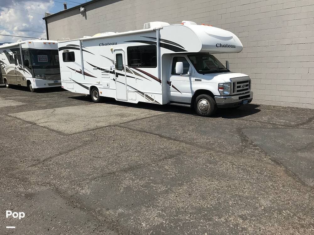 Used 2012 Thor Motor Coach Chateau 31F available in Carson City, Nevada