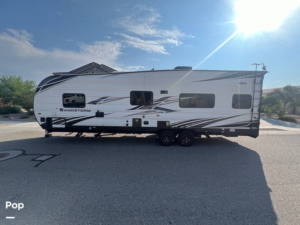 2021 Forest River Sandstorm T272SLC - Used Toy Hauler For Sale by Pop RVs in Vail, Arizona features Leveling Jacks, Air Conditioning, Awning, Generator, Slideout