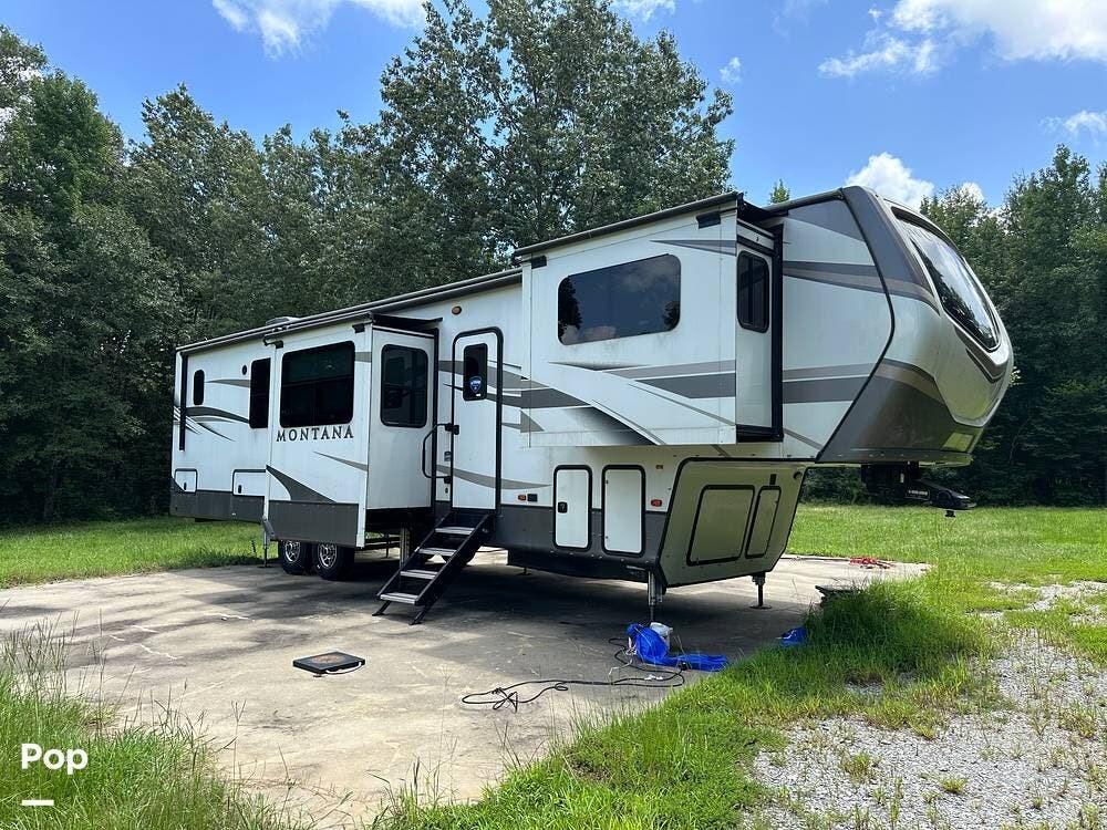 2020 Montana 3763BP by Keystone from Pop RVs in Shreveport, Louisiana