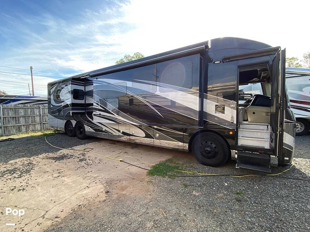 2019 American Eagle Heritage 45A by American Coach from Pop RVs in Middlesex, New Jersey