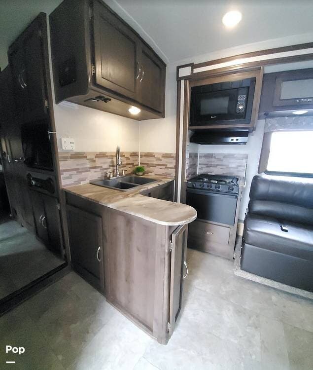 2020 Freelander 31BH by Coachmen from Pop RVs in Ephrata, Pennsylvania